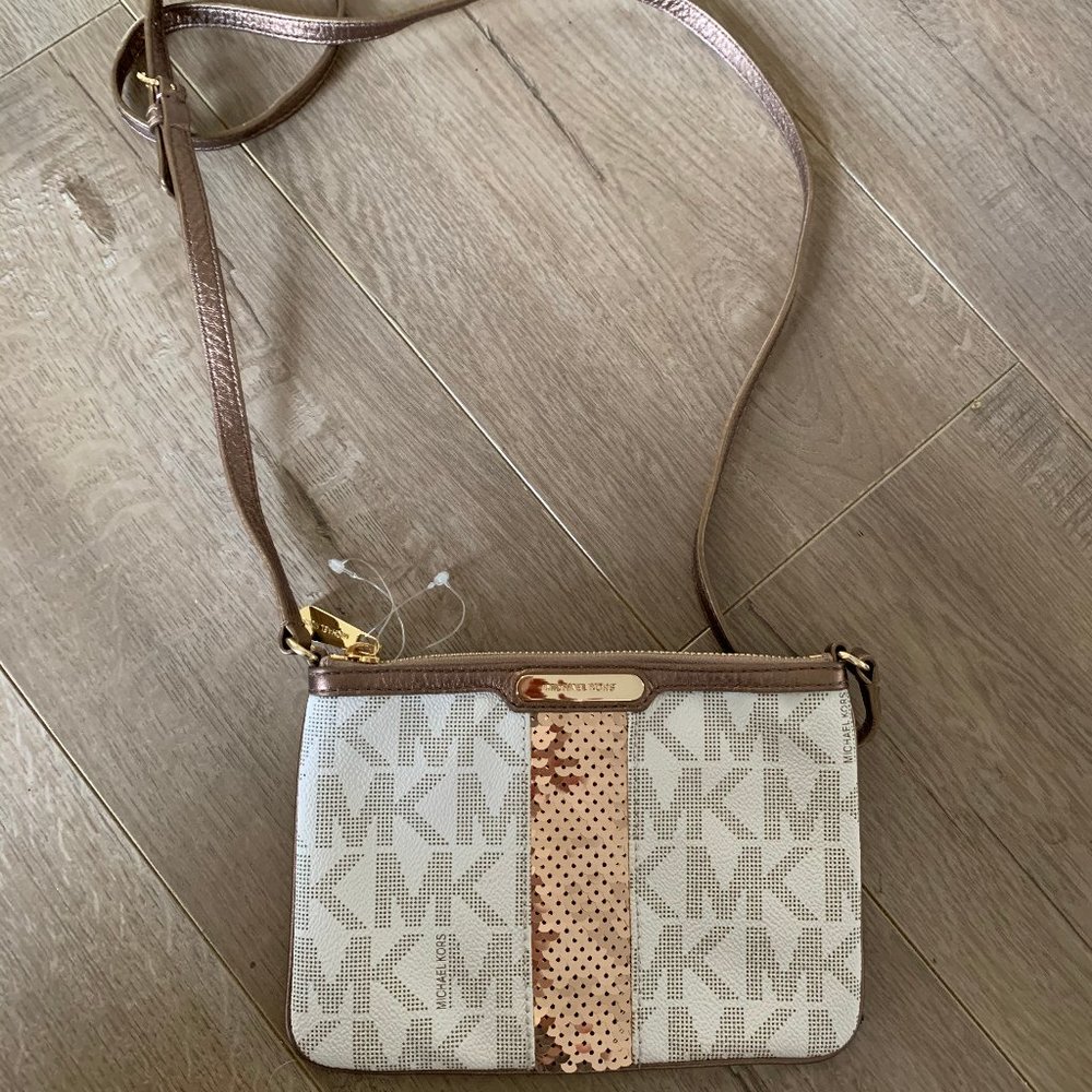 Michael Kors Small Crossbody Purse White/Gold